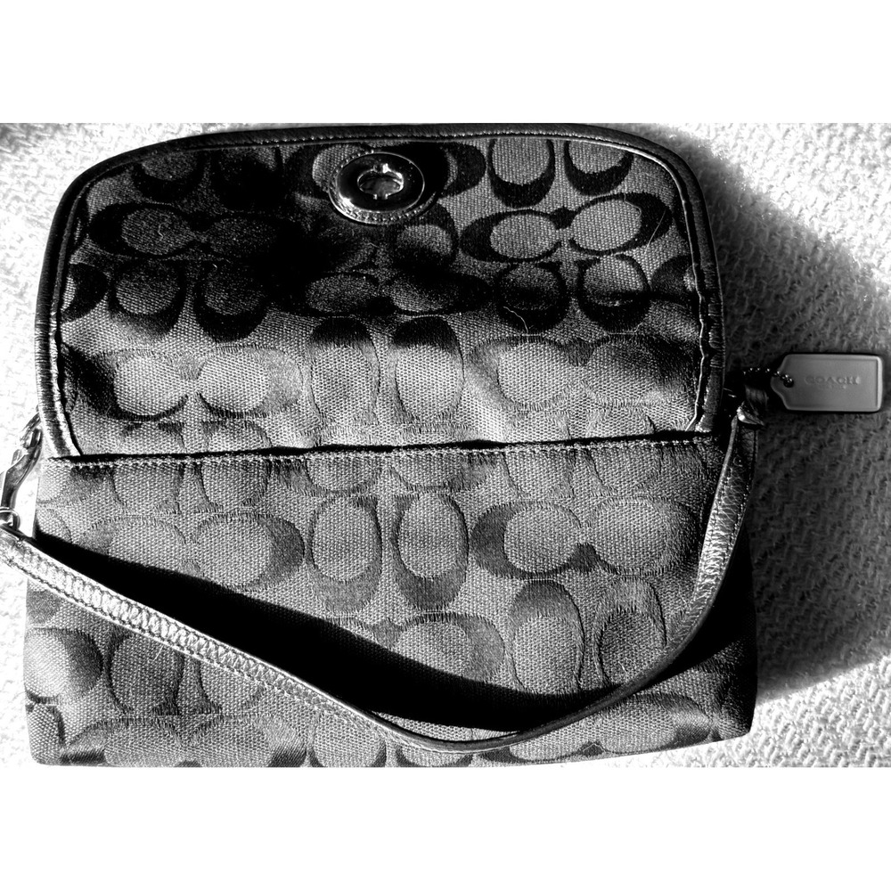 Coach Legacy Signature Turnlock Wristlet Vintage Y2K Wallet Black Gray NWOT - Picture 7 of 11